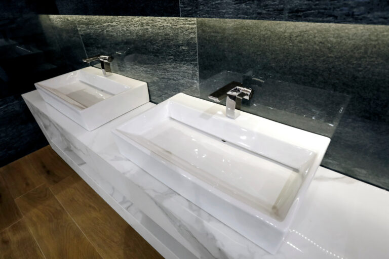 Lavabo Castel Triangular LAVABO MAGMA | Castel